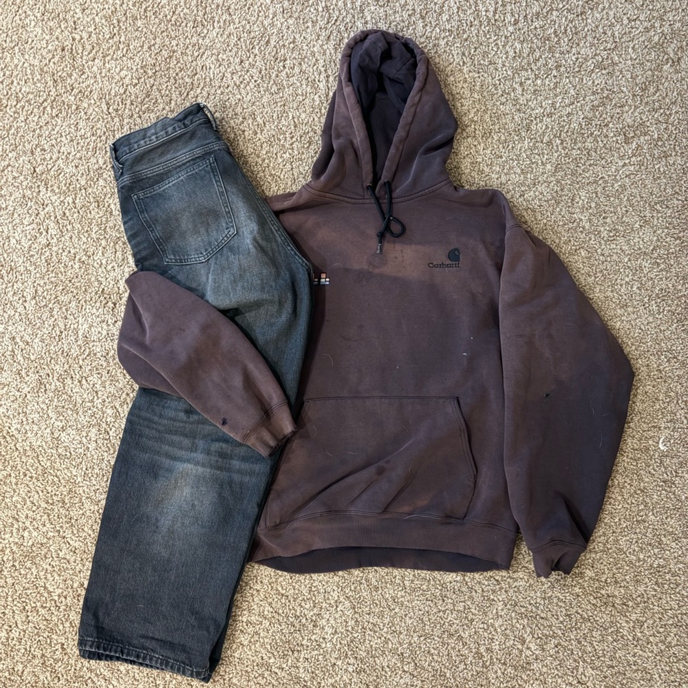 Vintage 1990’s baggy faded carhartt racing Collab sweatshirt